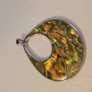 ABALONE in Silverstone Pendant